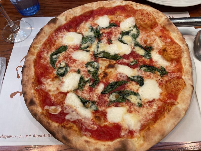 PIZZERIA-La-SOFFITTAのマルゲリータピザ